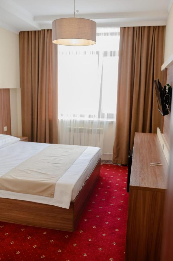 Sun Rise Inn Karaganda Bagian luar foto