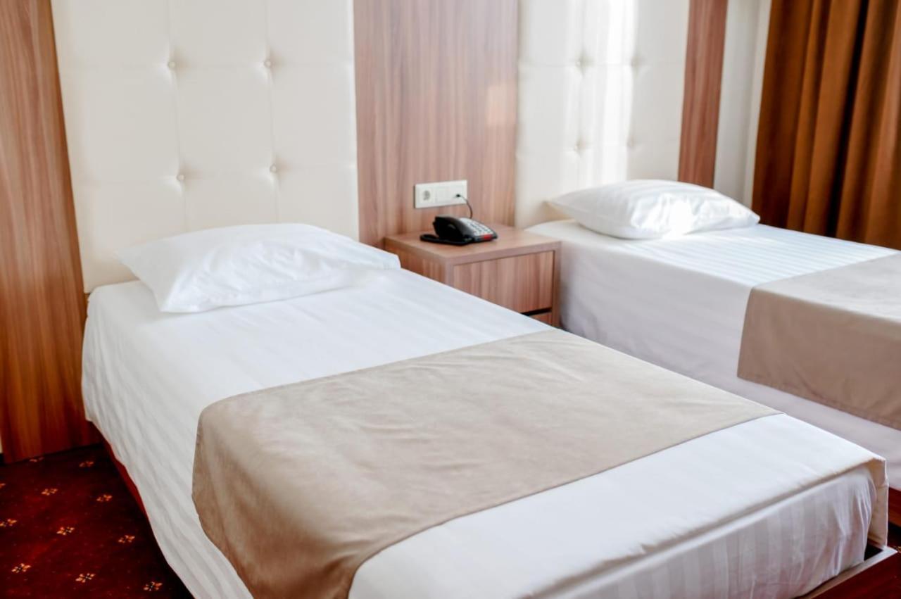 Sun Rise Inn Karaganda Bagian luar foto