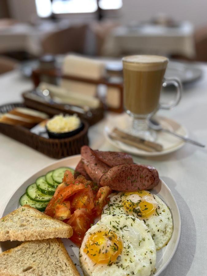 Sun Rise Inn Karaganda Bagian luar foto